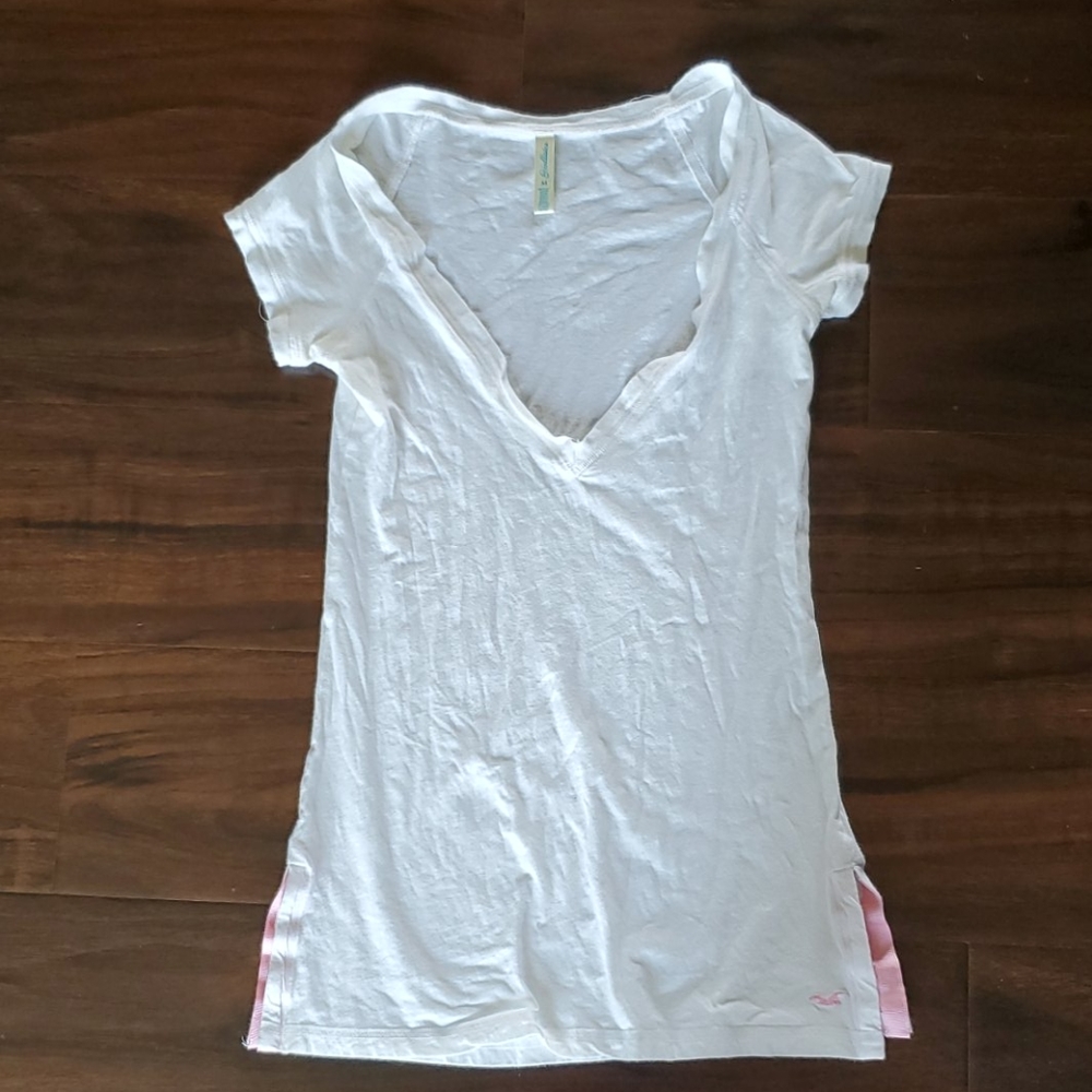 Hollister V neck t shirt
